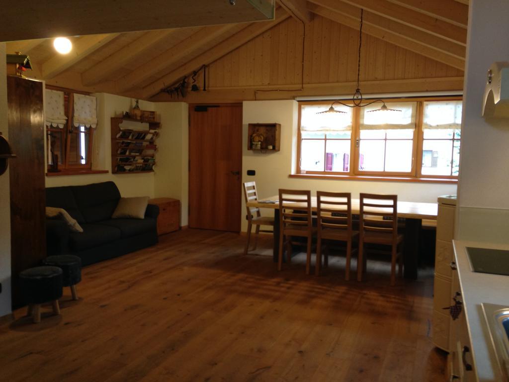 Chalet Casa Al Poz Tassullo Exteriör bild